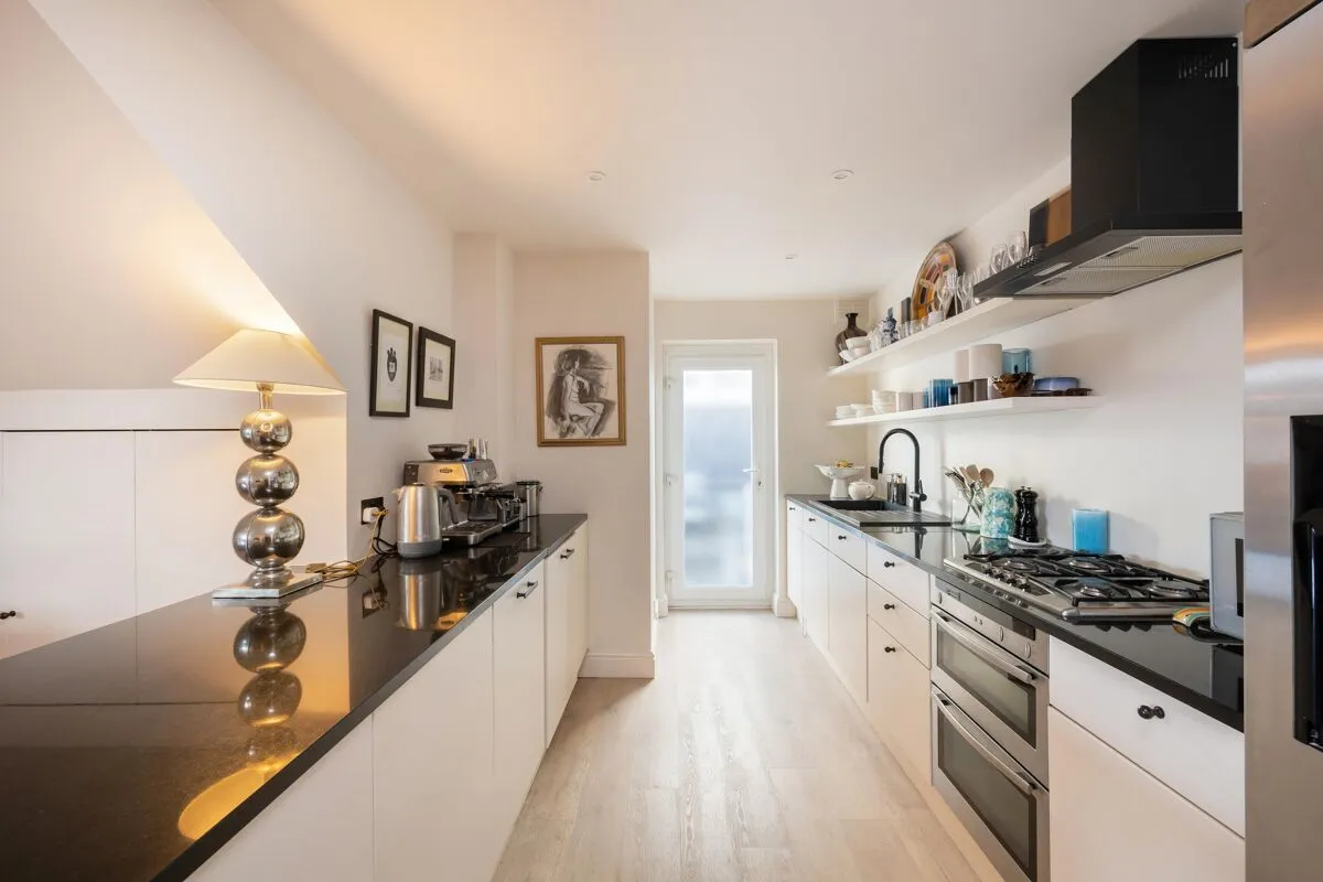 Belsize Grove, London, NW3, photo 8
