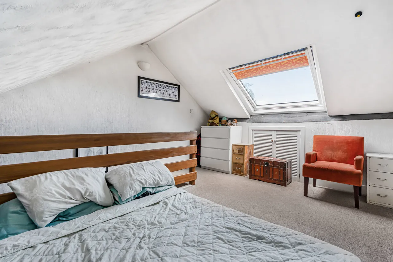 Alexandra Road, Englefield Green, TW20, photo 4