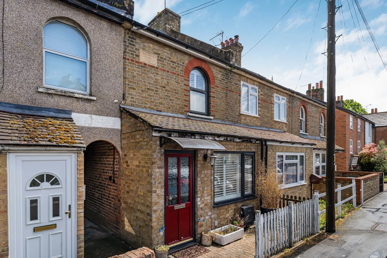 Alexandra Road, Englefield Green, TW20, photo 17