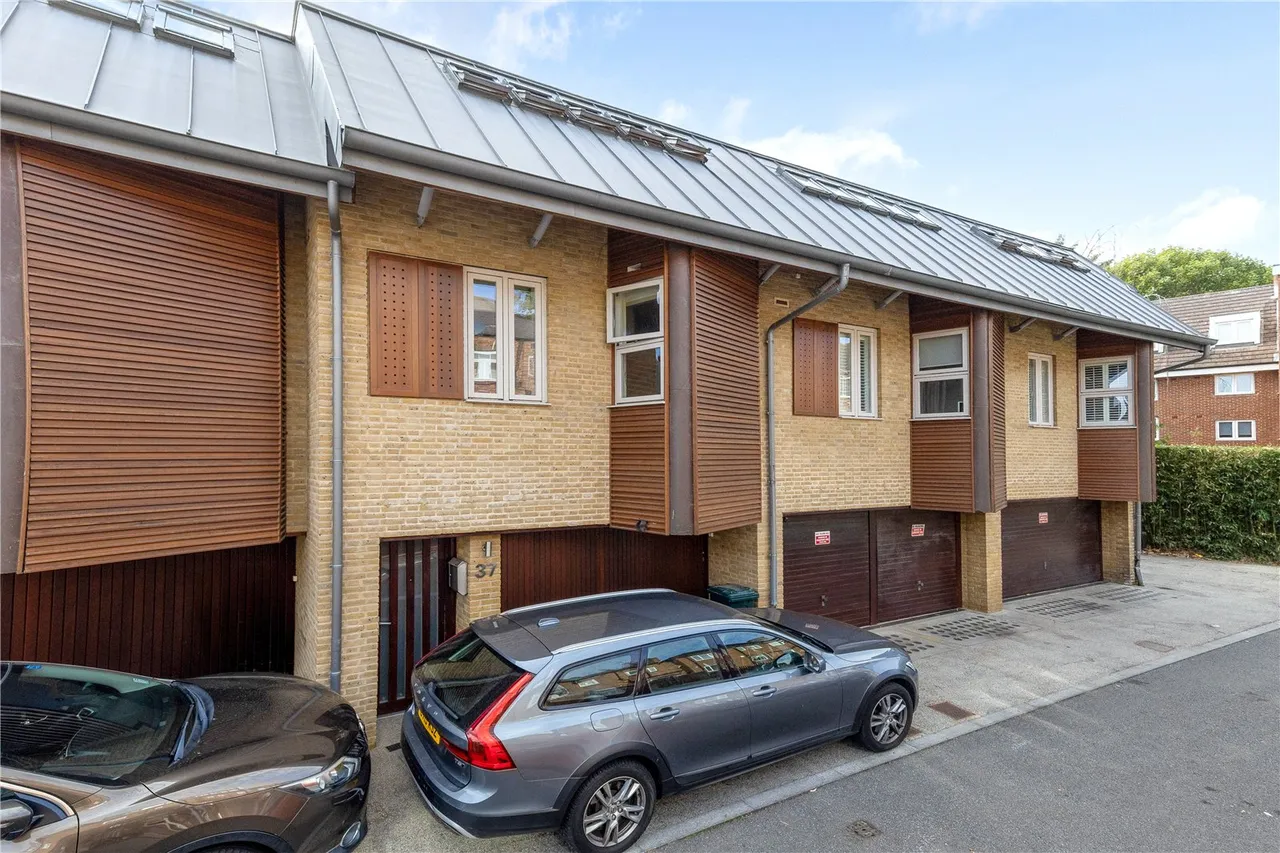 Colston Road, East Sheen, SW14, photo 7