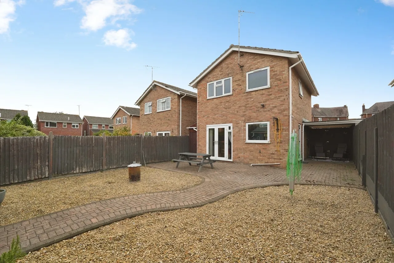 Hawthorne Avenue, Gloucester, GL4, photo 12