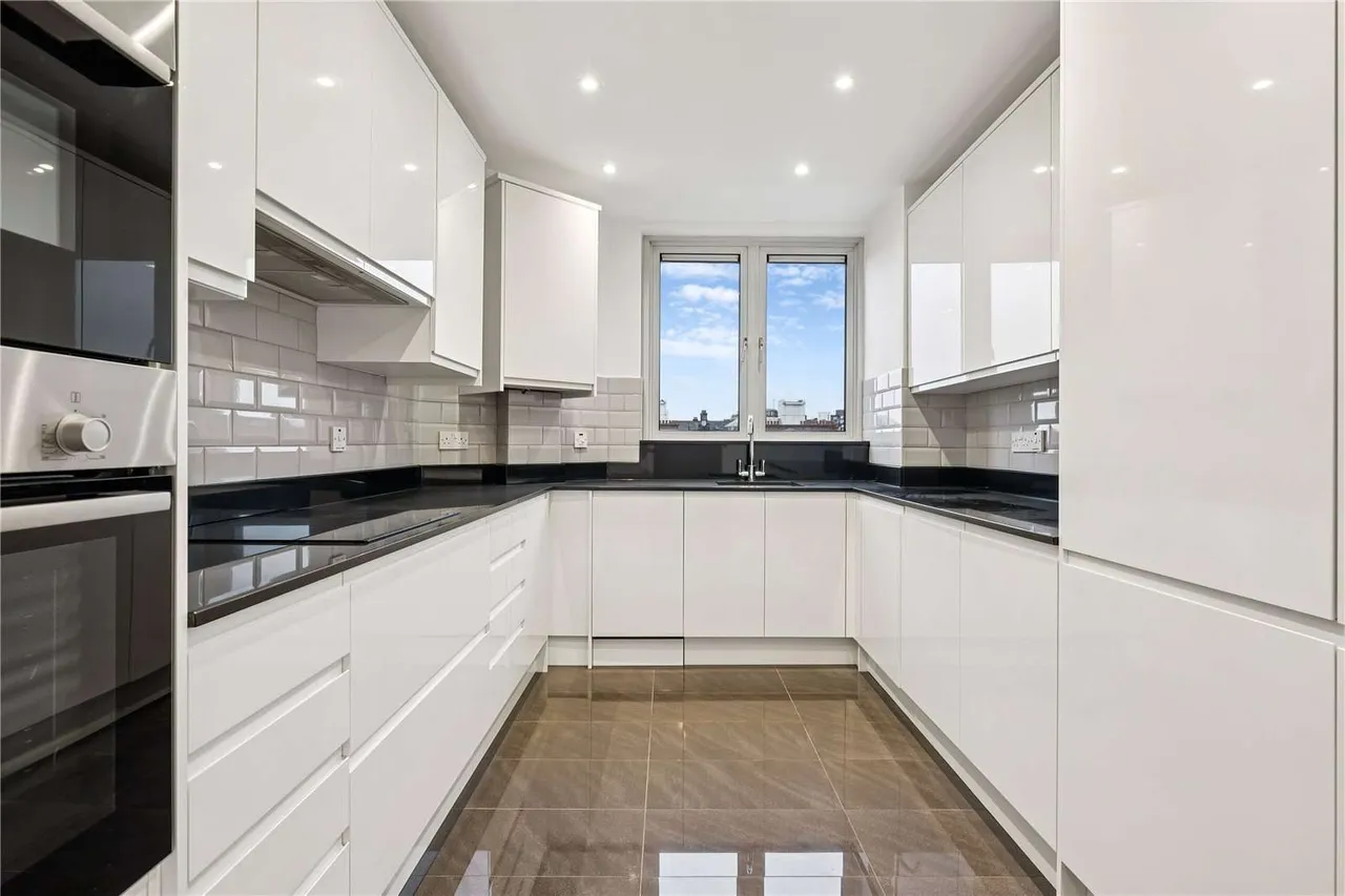 St. Johns Wood Road, London, NW8 8QJ, photo 8