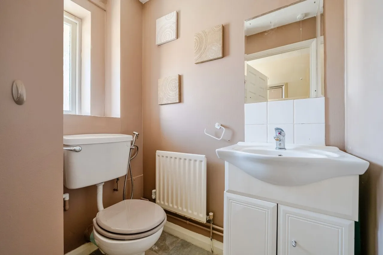Barker Close, New Malden, KT3, photo 5