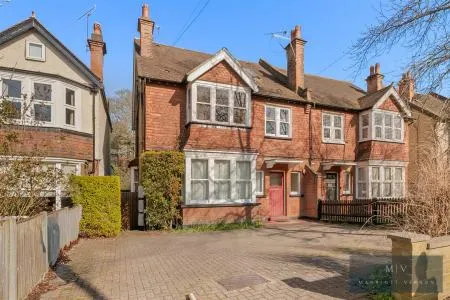 2 bed flat for sale, Dale Road, Purley