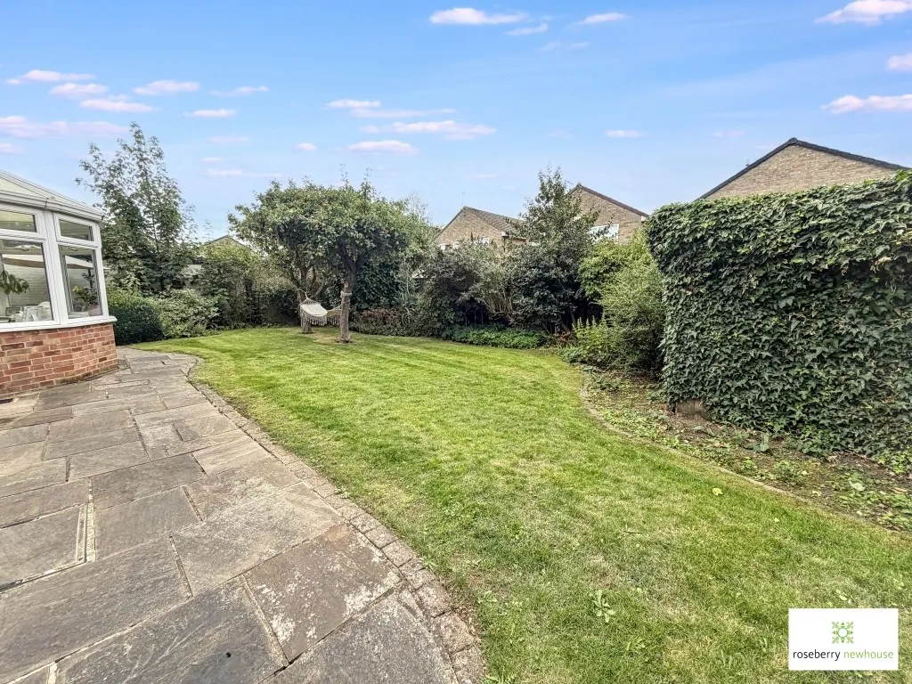 Cedarwood Avenue, Stokesley, photo 21