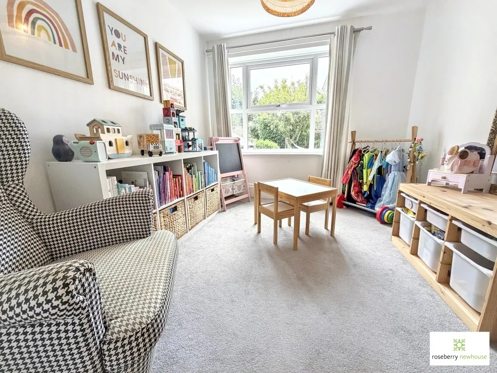 Cedarwood Avenue, Stokesley, photo 11