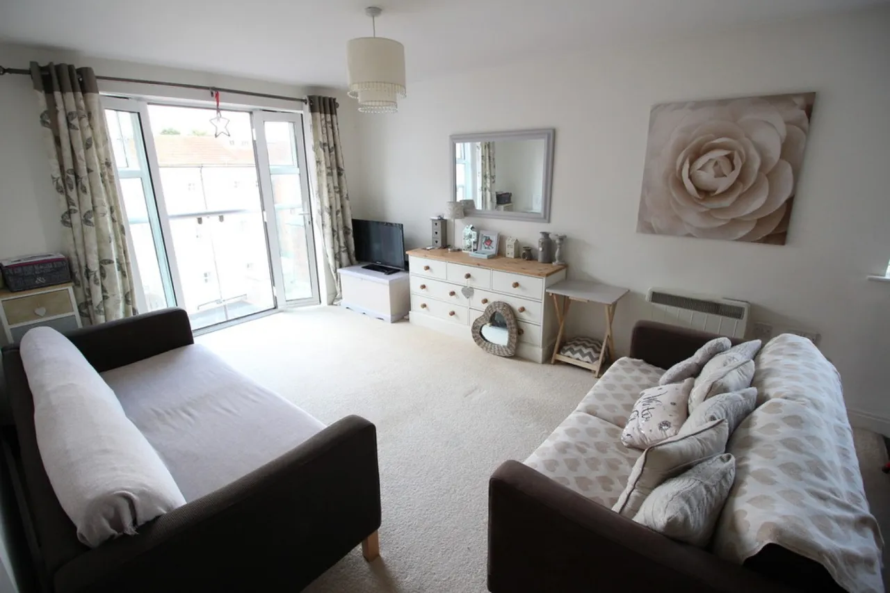 Ushers Court, Trowbridge, photo 2