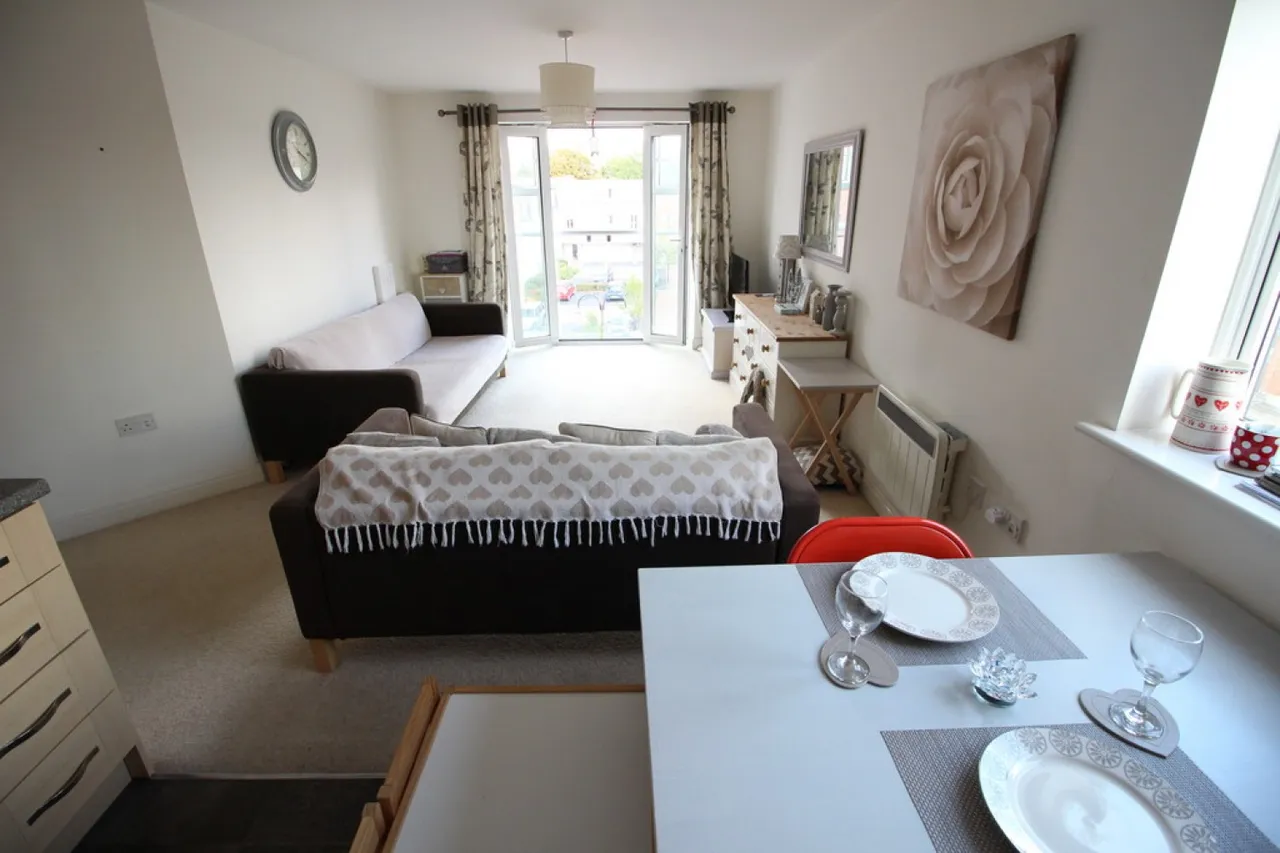 Ushers Court, Trowbridge, photo 3