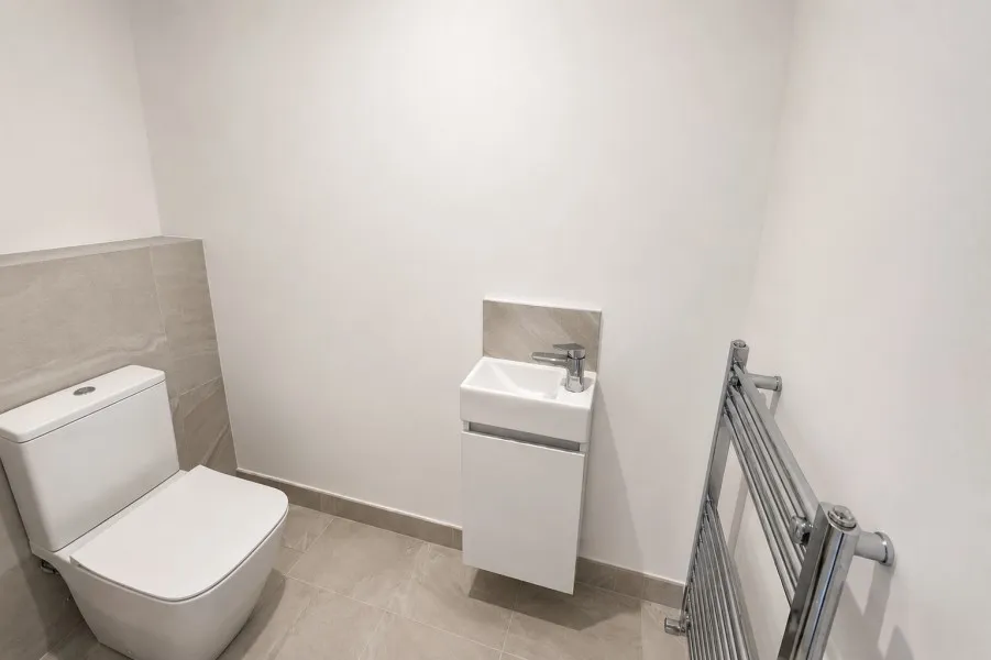 Guildford Road, Runfold, GU10, photo 4