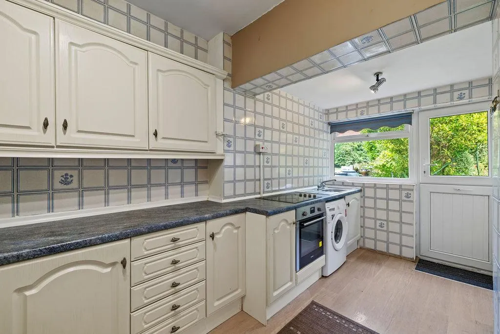 Caswell Road, Caswell, Swansea, SA3, photo 11
