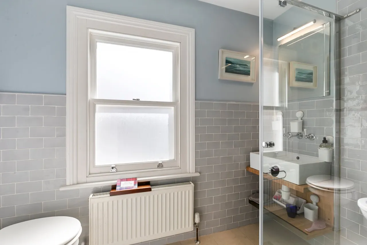 Henning Street, London, SW11, photo 10