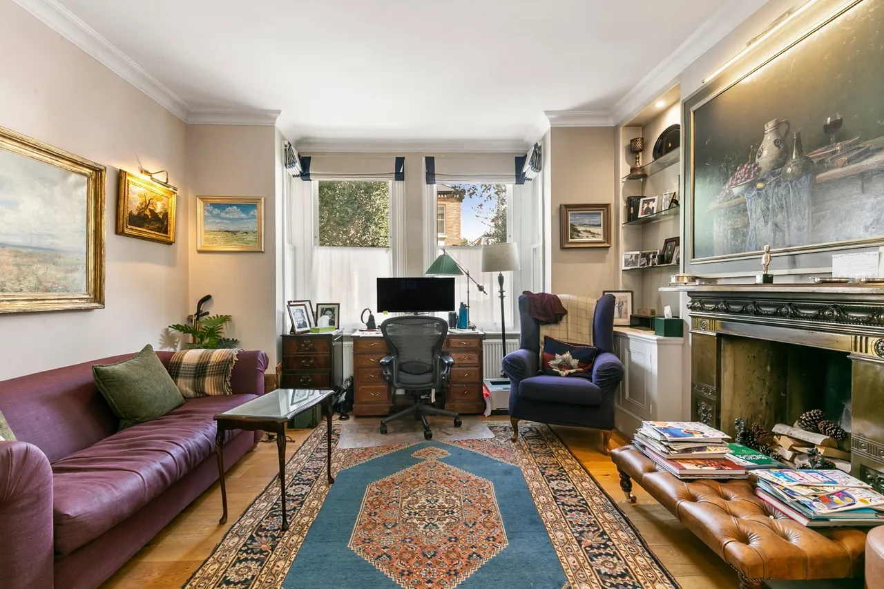 Henning Street, London, SW11, photo 6