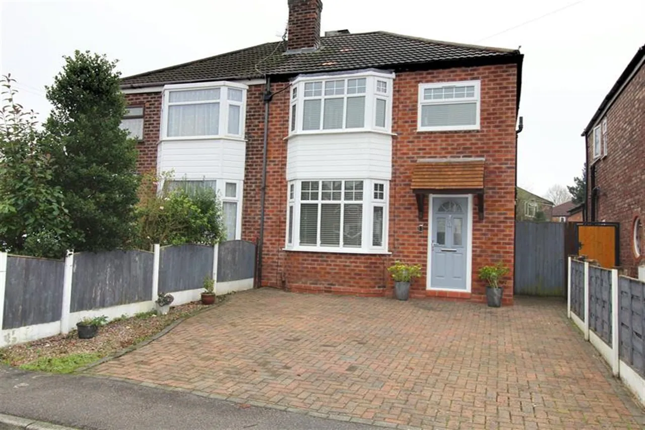 3 bed house to rent, Marton Grove, Stockport