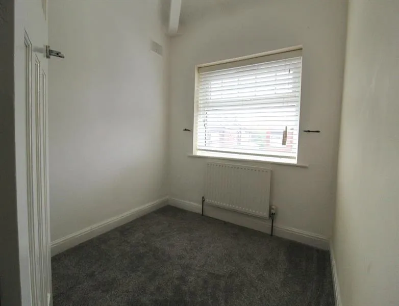 Marton Grove, Stockport, photo 10