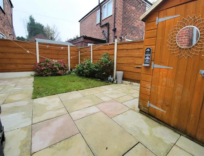 Marton Grove, Stockport, photo 13