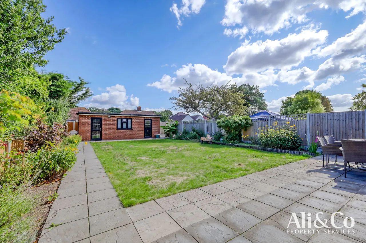 Wood View, Grays, Essex, RM16 2WJ, photo 20