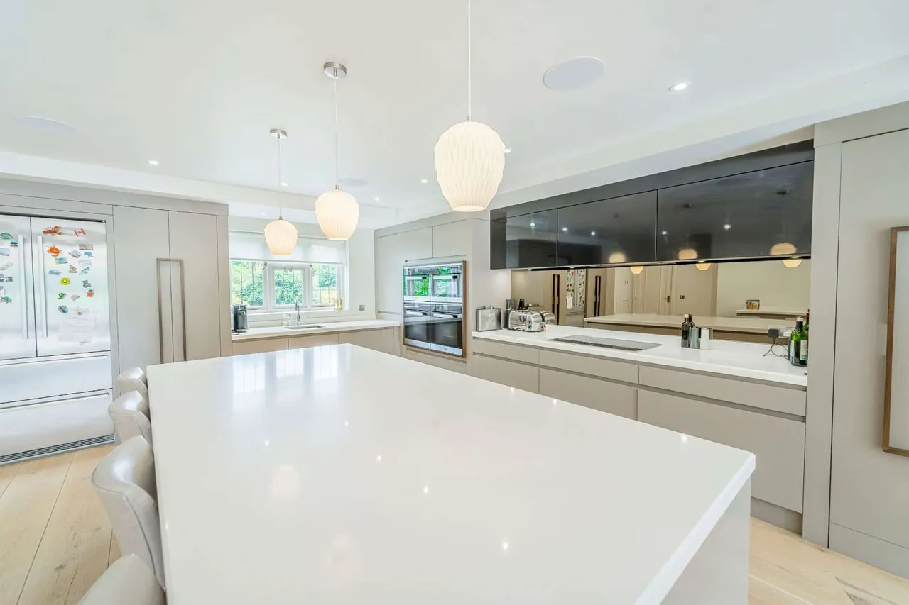 Hallfields, Edwalton, Nottingham, Nottinghamshire, NG12 4AA, photo 10