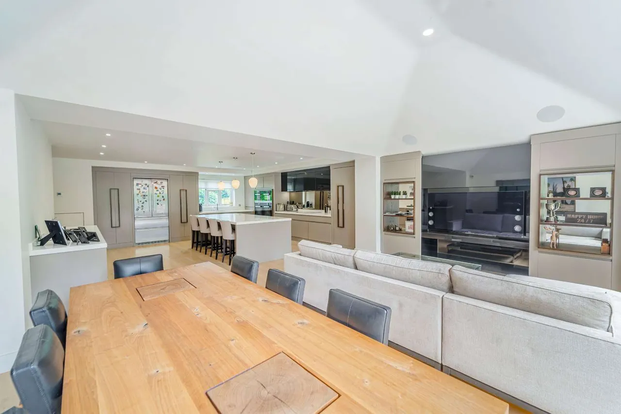 Hallfields, Edwalton, Nottingham, Nottinghamshire, NG12 4AA, photo 11