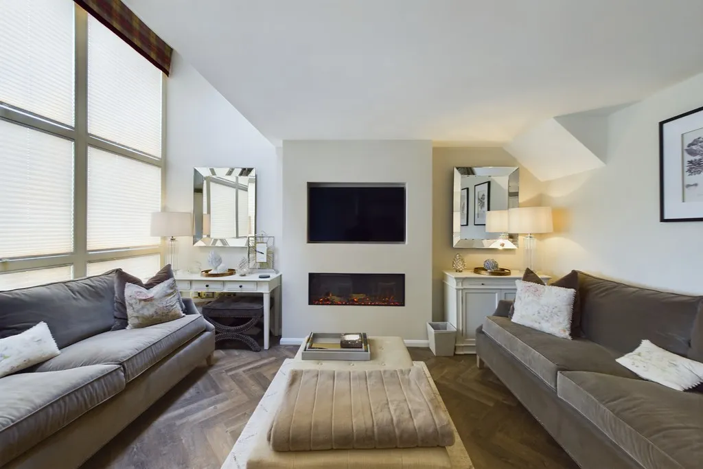 The Meadows, Kirkby Lonsdale, LA6, photo 4