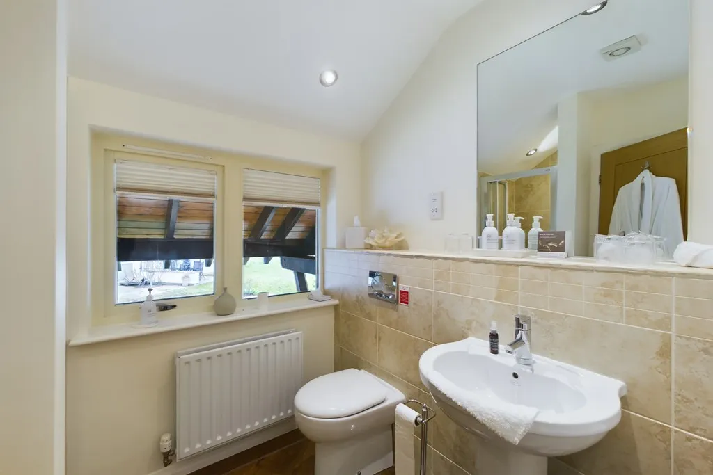 The Meadows, Kirkby Lonsdale, LA6, photo 18