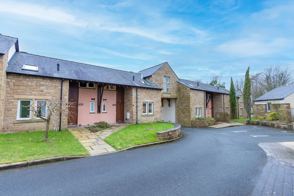 3 bed house for sale, The Meadows, Kirkby Lonsdale, LA6