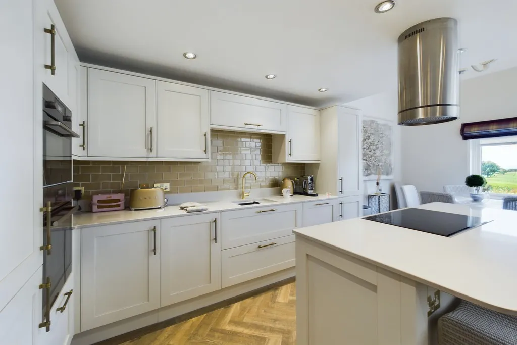 The Meadows, Kirkby Lonsdale, LA6, photo 6