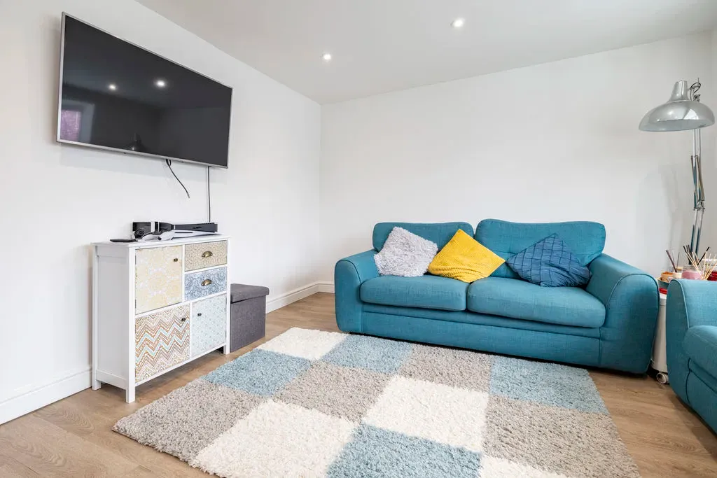 St. Pauls Road, Bletchley, Milton Keynes, Buckinghamshire, MK3 5EF, photo 13