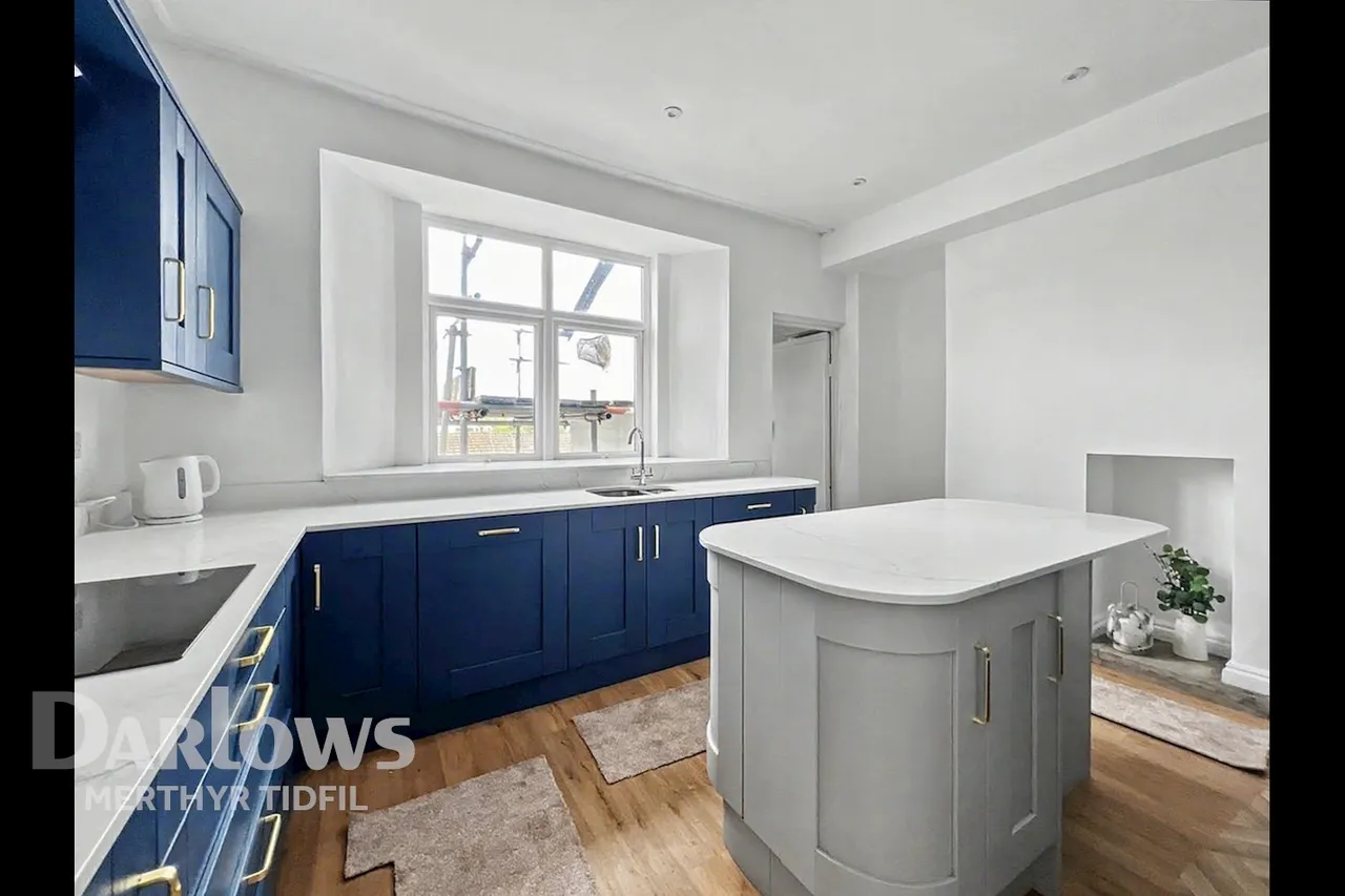 Somerset Place, Merthyr Tydfil, photo 7