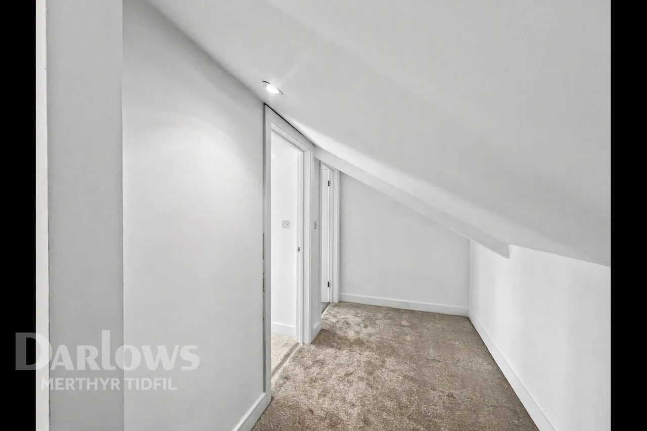 Somerset Place, Merthyr Tydfil, photo 20