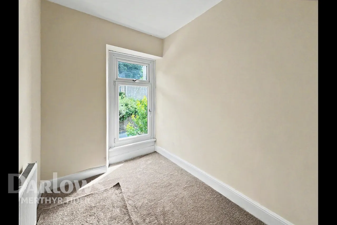 Somerset Place, Merthyr Tydfil, photo 18