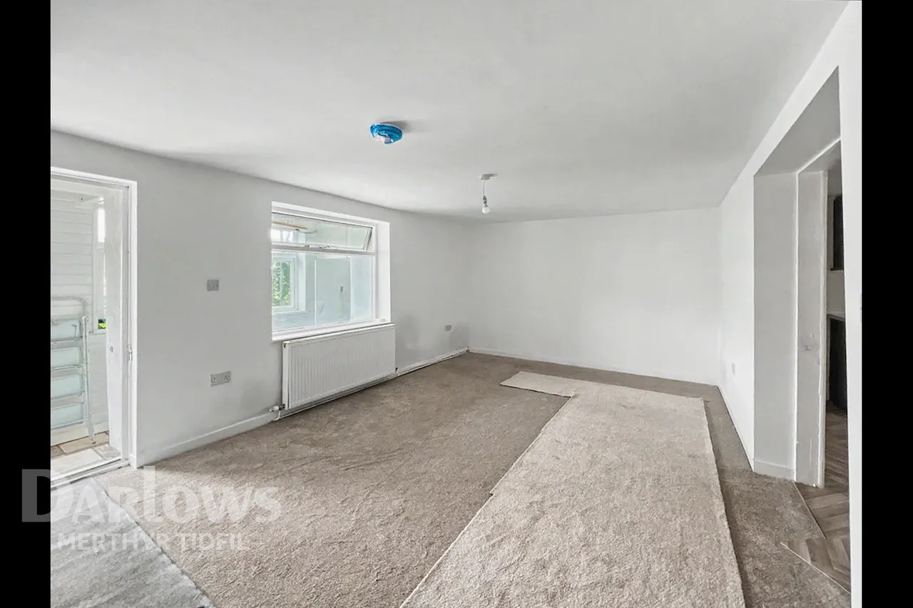 Somerset Place, Merthyr Tydfil, photo 9