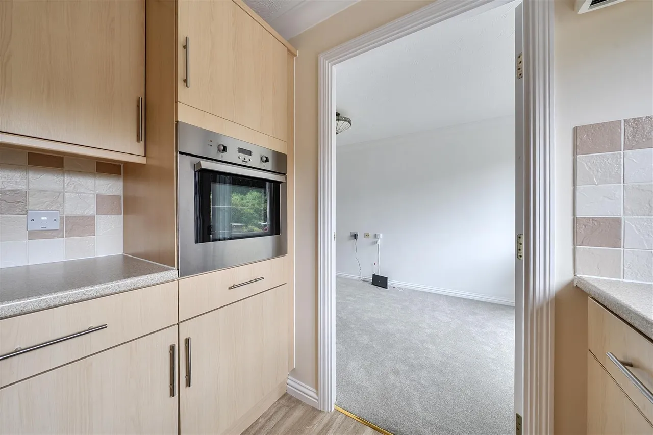 Bishops Down Road, Tunbridge Wells, TN4, photo 7