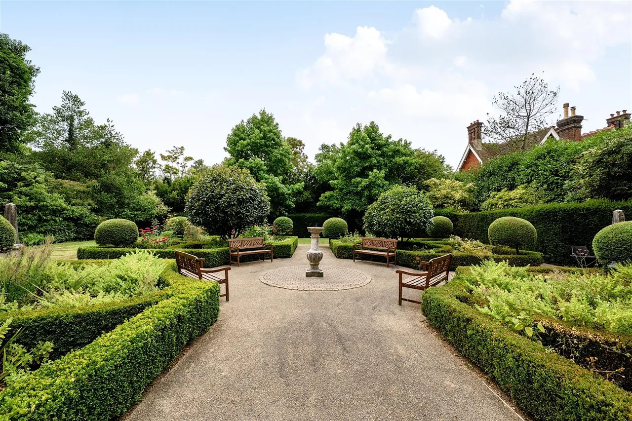 Bishops Down Road, Tunbridge Wells, TN4, photo 4