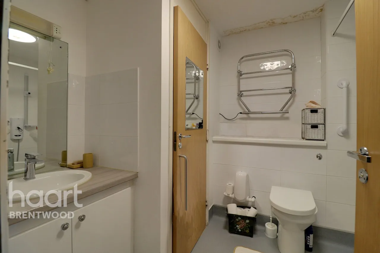 Bradwell Green, Brentwood, CM13, photo 10