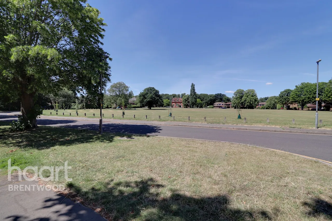 Bradwell Green, Brentwood, CM13, photo 7