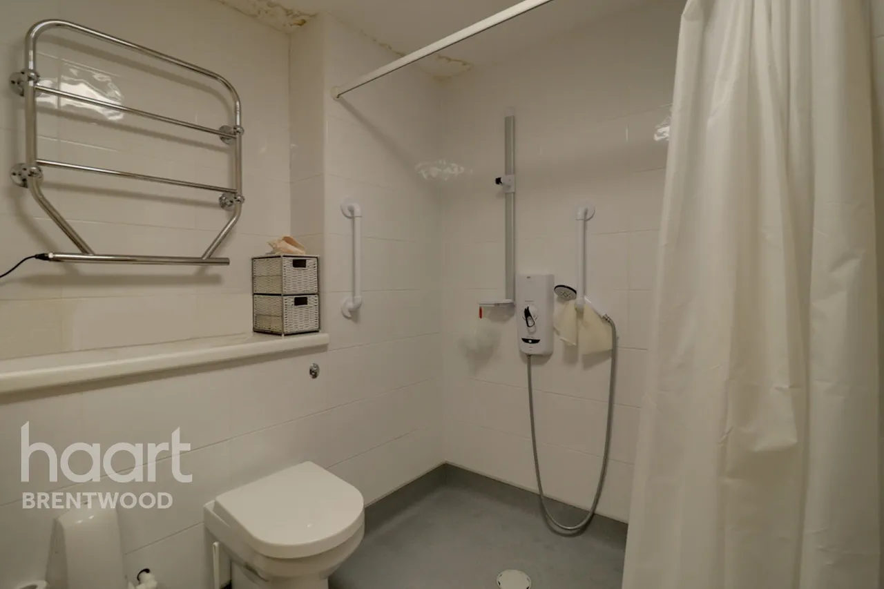 Bradwell Green, Brentwood, CM13, photo 8
