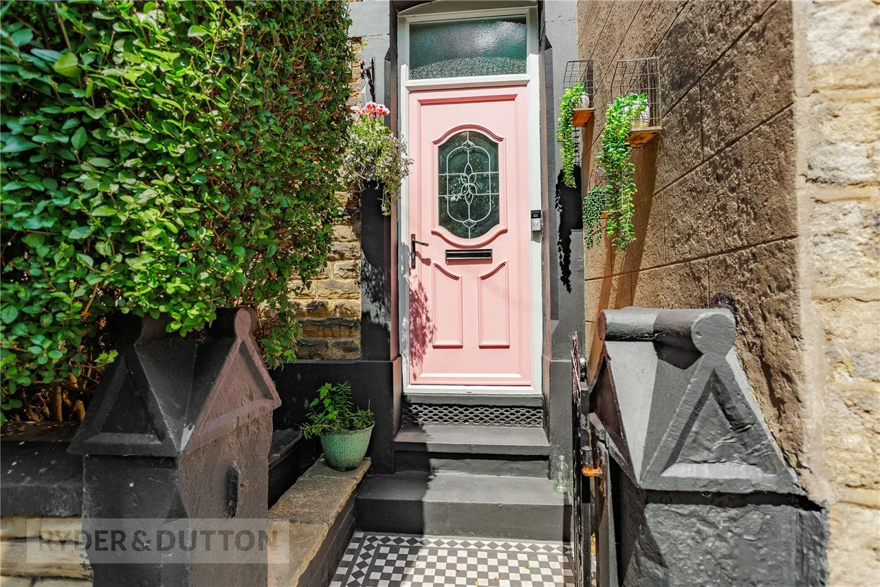 Micklehurst Road, Mossley, OL5, photo 4