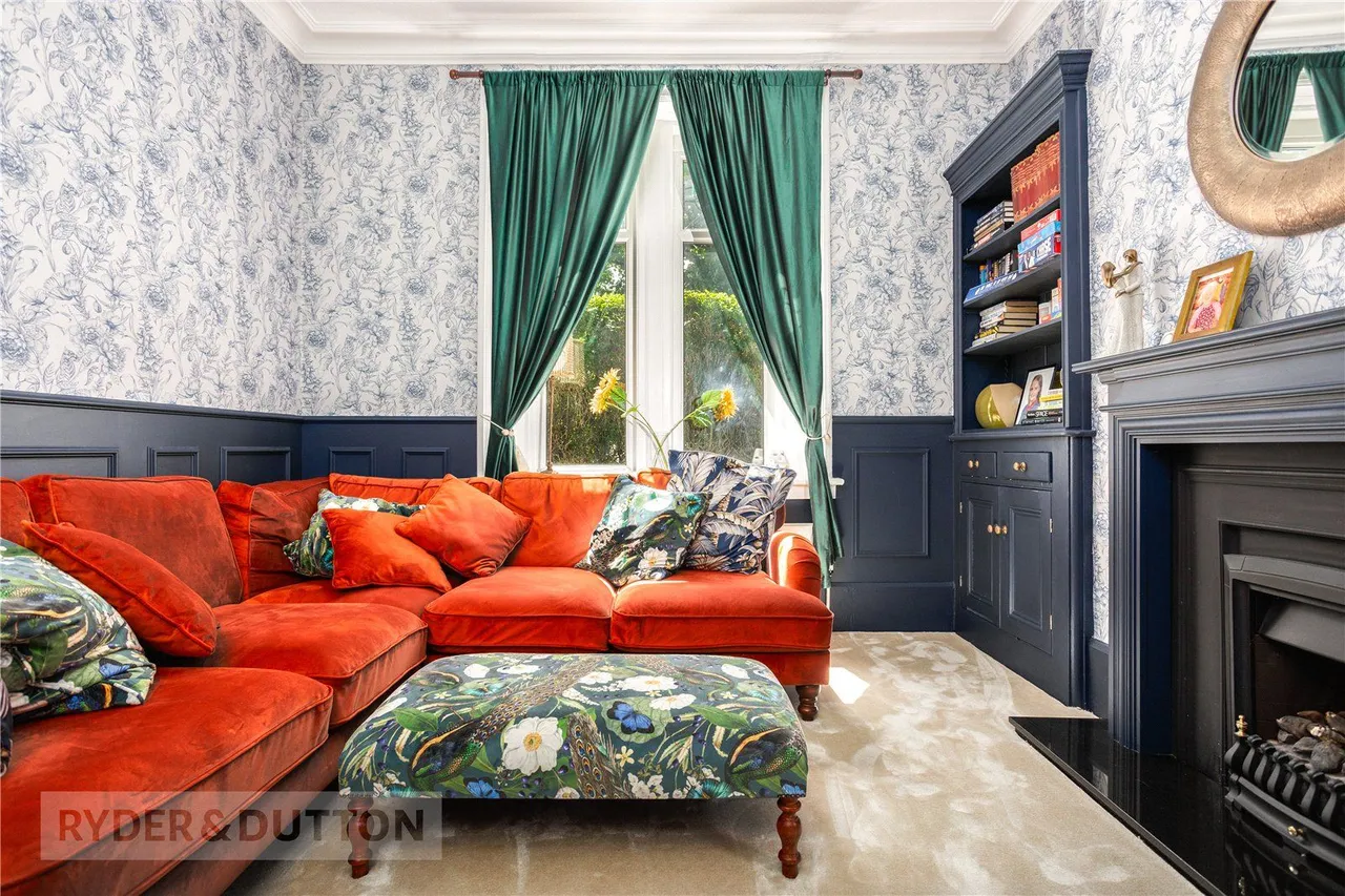 Micklehurst Road, Mossley, OL5, photo 6