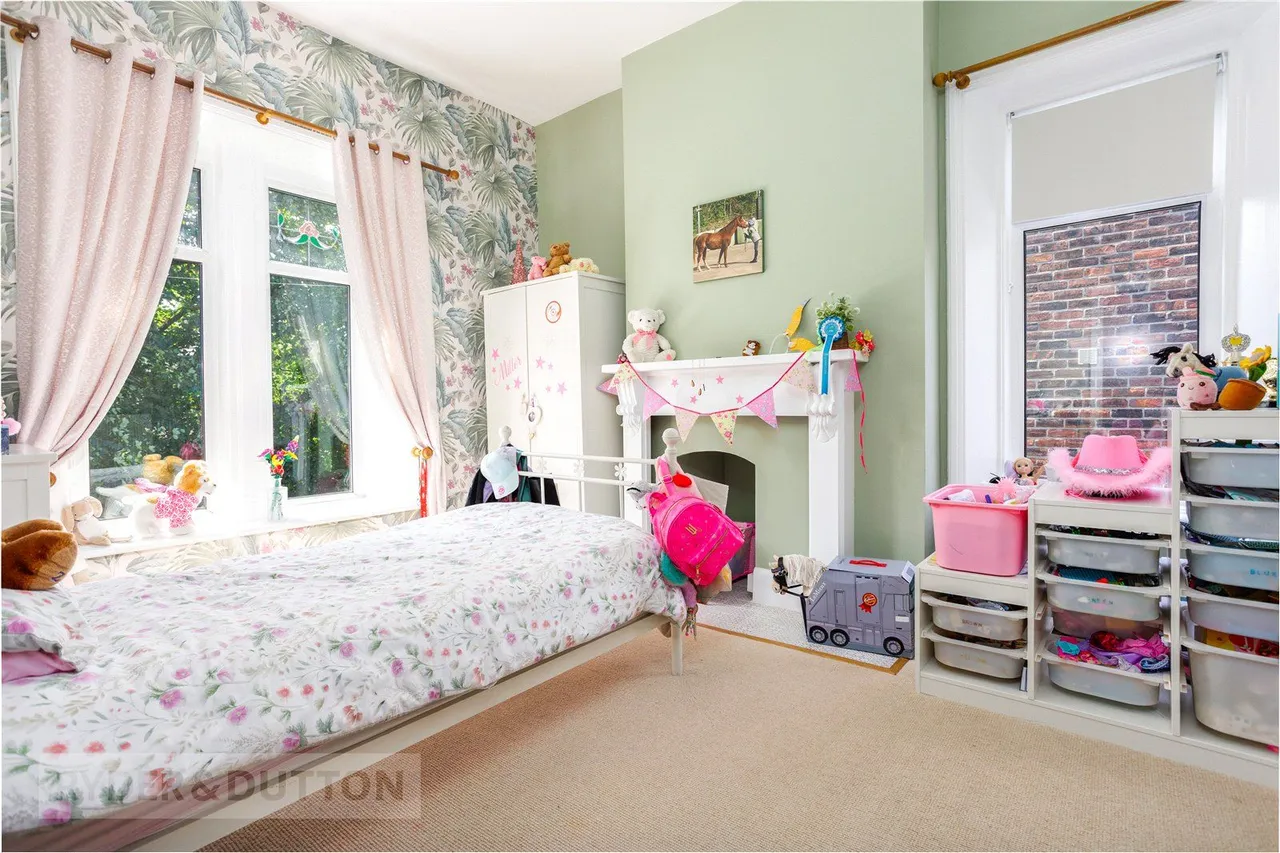 Micklehurst Road, Mossley, OL5, photo 12