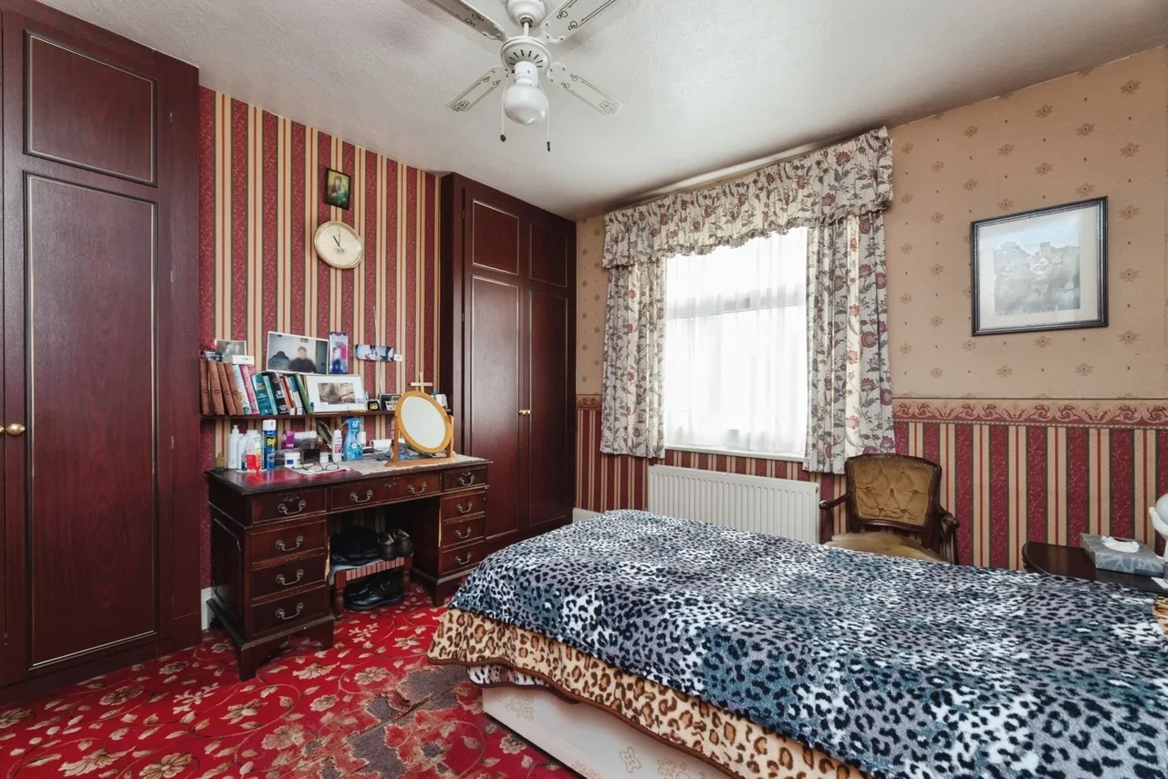 Hamilton Avenue, Ilford, IG6, photo 10
