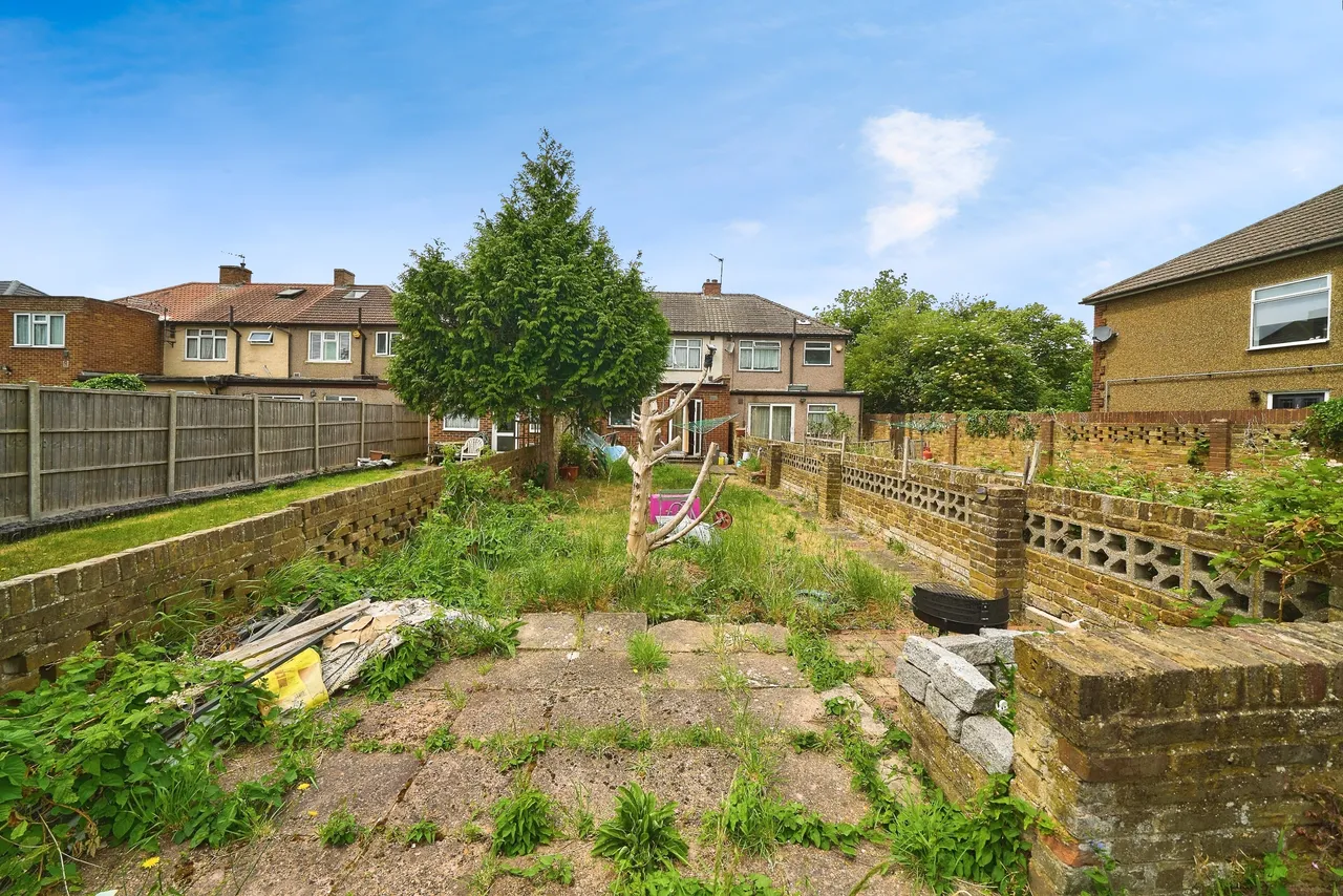 New Road, Feltham, TW14, photo 19