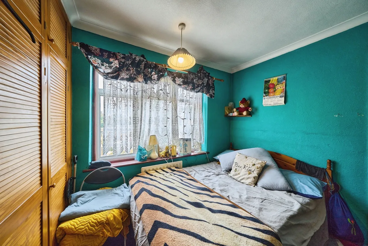 New Road, Feltham, TW14, photo 10