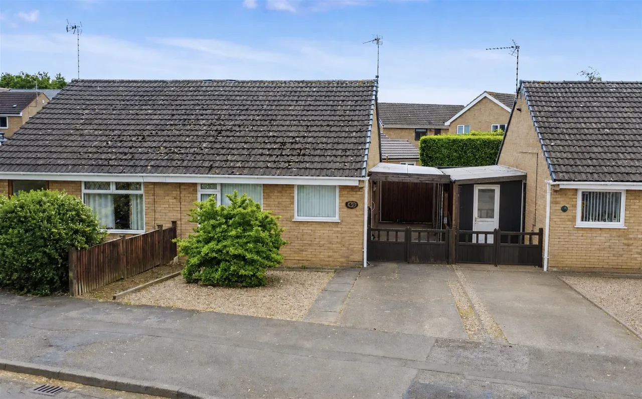 2 bed house for sale, Wharfedale Road, Long Eaton, NG10