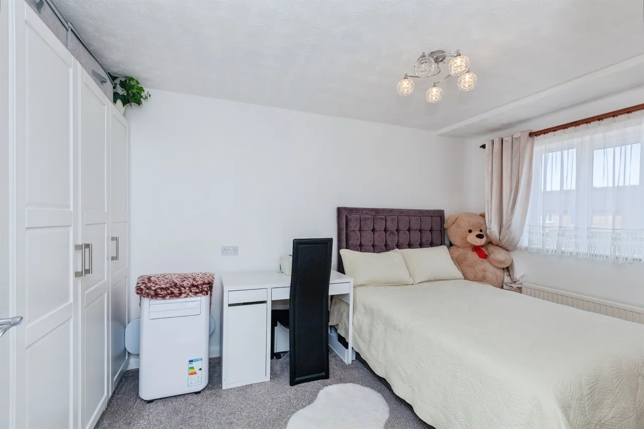 Pinewood Close, Leicester, LE4, photo 10