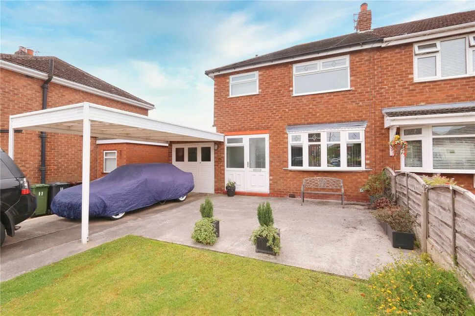 3 bed house for sale — Warren Close, Denton, Greater Manchester, M34