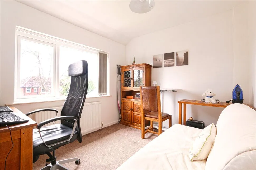Warren Close, Denton, Greater Manchester, M34, photo 5