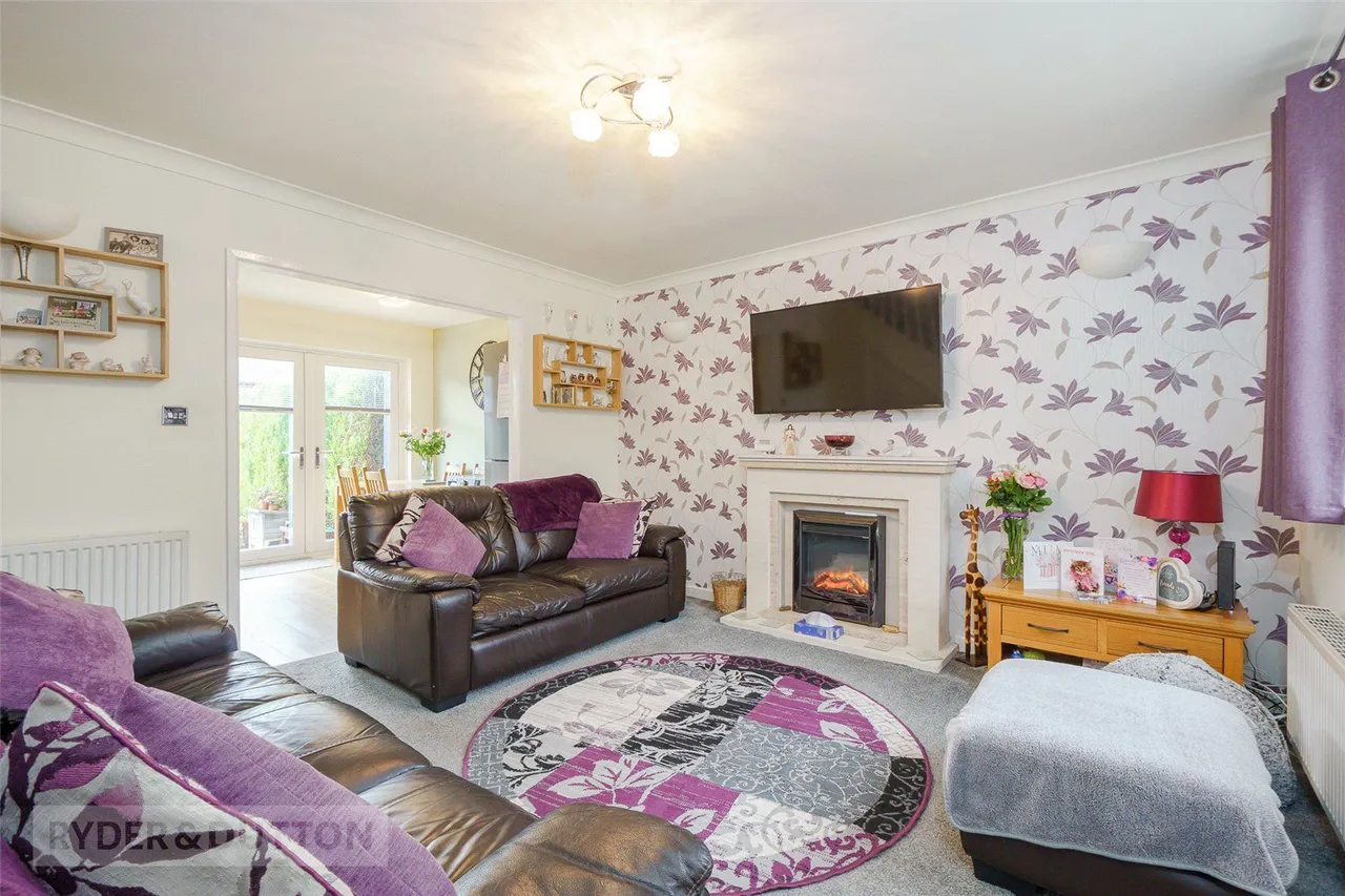 Hawthorn Road, Slaithwaite, HD7, photo 2