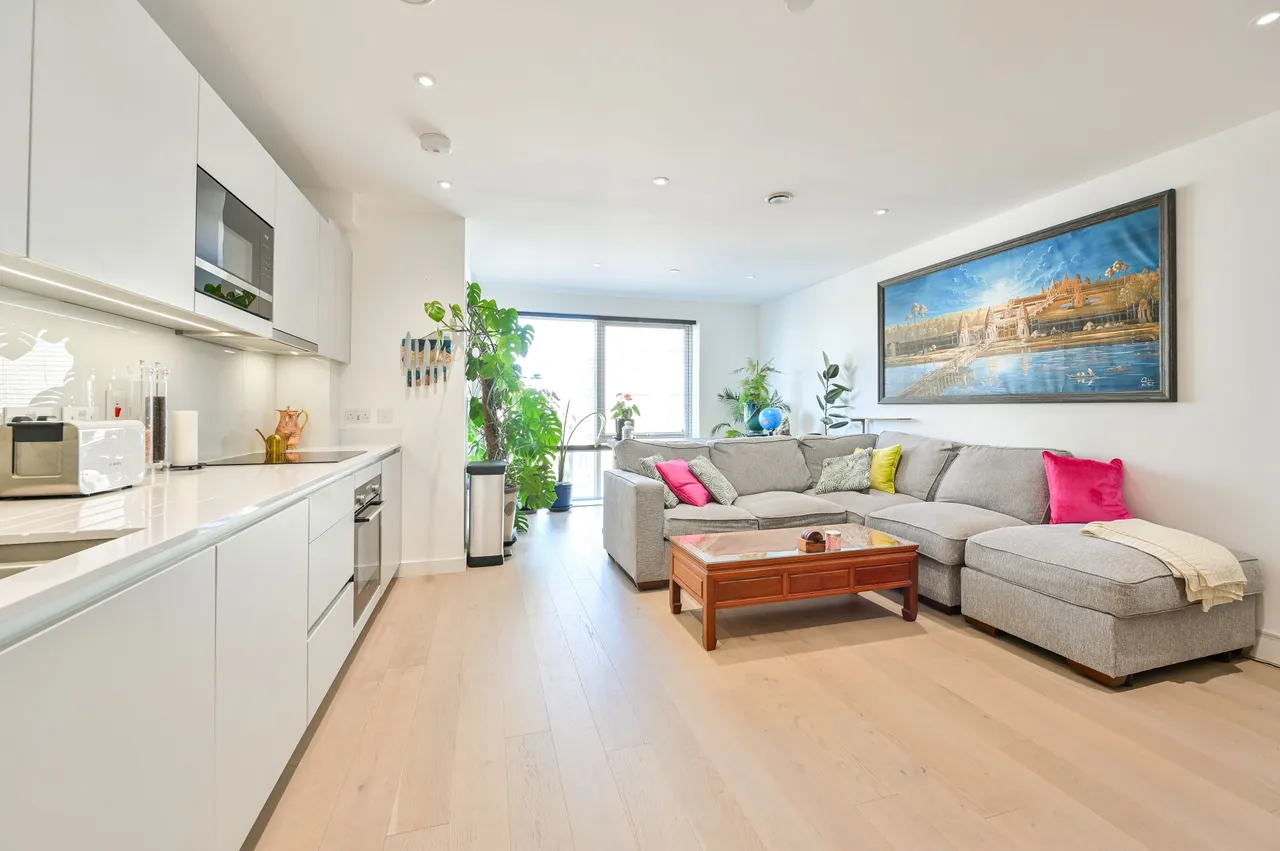 2 bed flat for sale — Flat 22 Cavendish Apartments, 16a Wyndham Road, London,