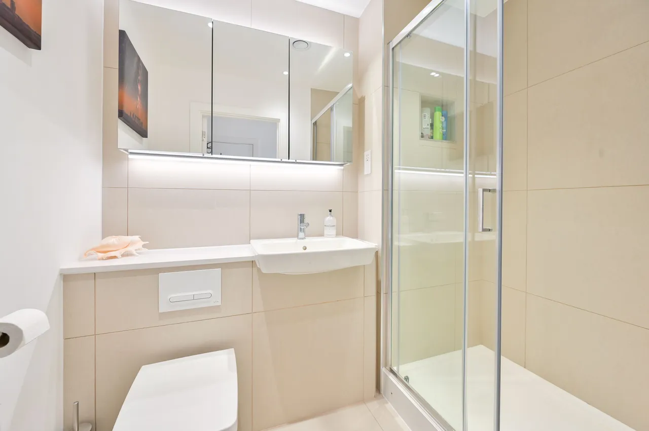 Flat 22 Cavendish Apartments, 16a Wyndham Road, London,, photo 8