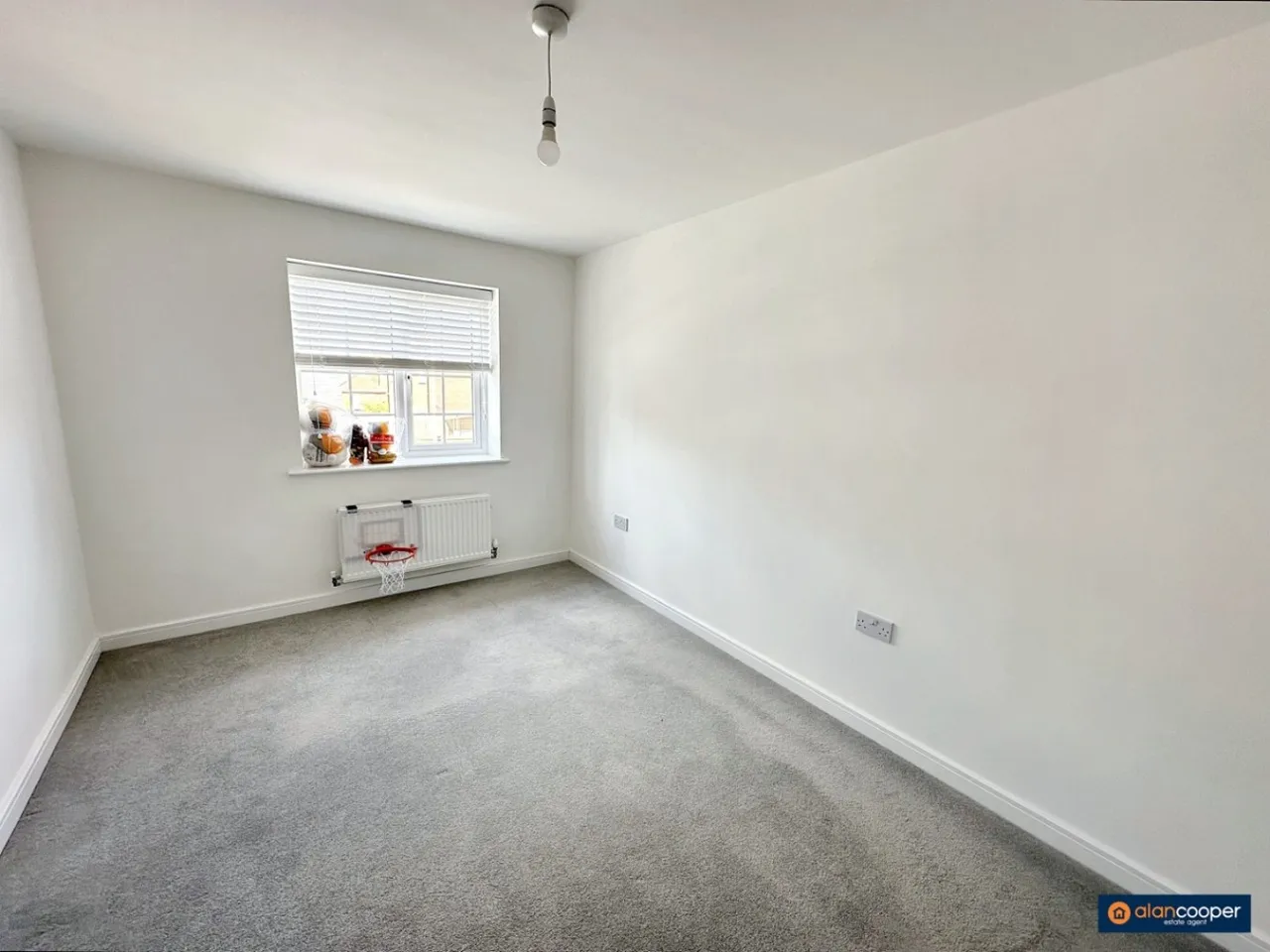 Ombersley Drive, Royal Park, CV11, photo 10